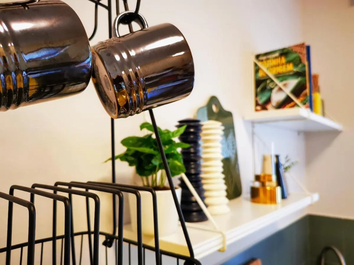 Cozy Studio 50 Meters From The Metro Milan 0*,  Italy