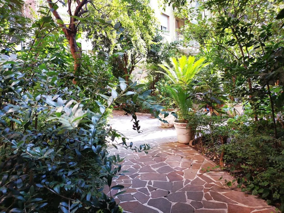 Cozy Studio 50 Meters From The Metro Milan Apartment
